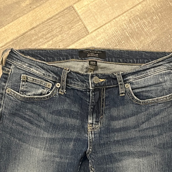 Banana Republic Indigo Skinny Jeans - Picture 4 of 11